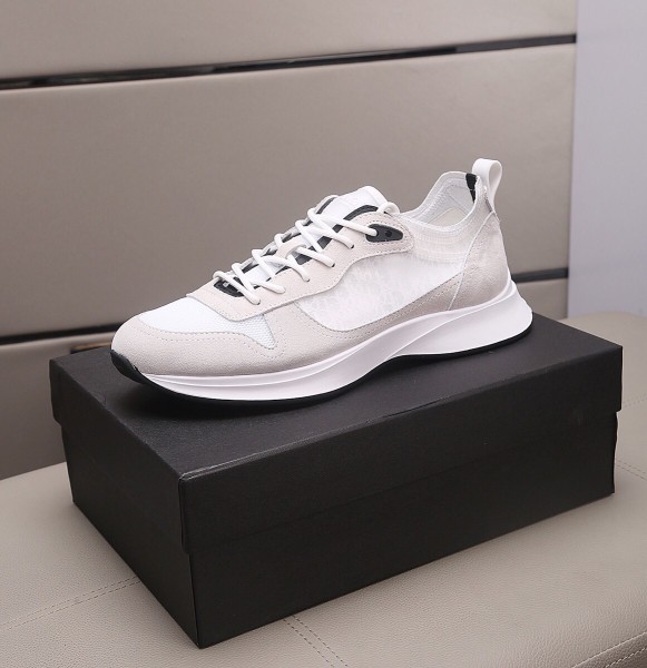 Dior B25 Runner White Oblique Suede