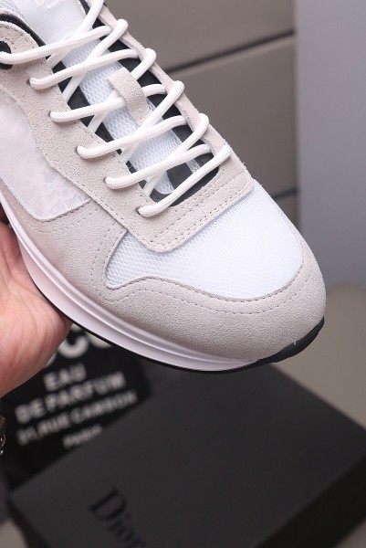 Dior B25 Runner White Oblique Suede