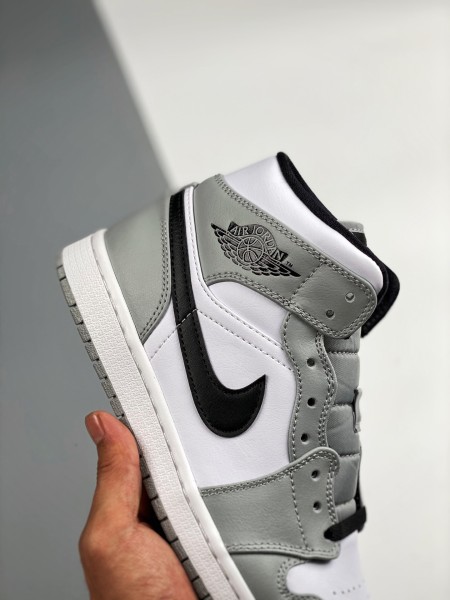 Jordan 1 Mid Light Smoke Grey