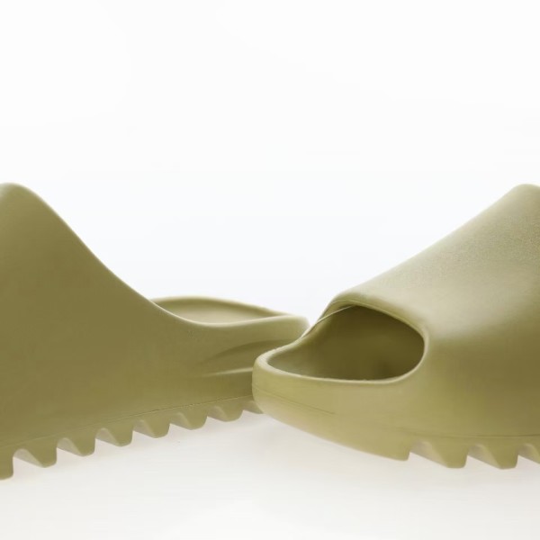 Adidas Yeezy Slide Resin