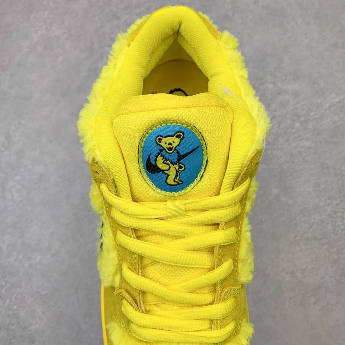 Nike Dunk SB Low Grateful Dead Bears Opti Yellow