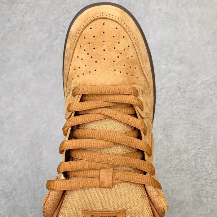 Nike Dunk SB Low Wheat