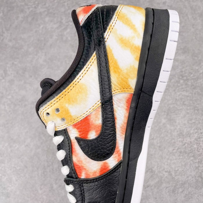 Nike Dunk SB Low Raygun Tie-Dye Black
