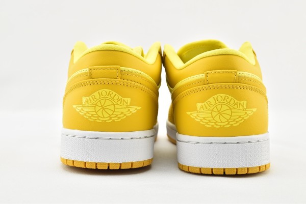 Jordan 1 Low Yellow Strike (W)