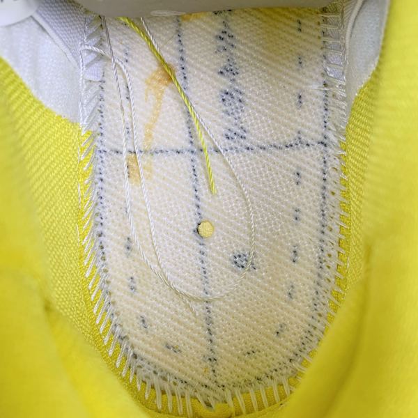 Nike Dunk SB Low Grateful Dead Bears Opti Yellow