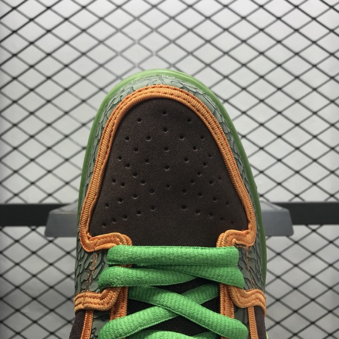 Nike Dunk SB Low De La Soul