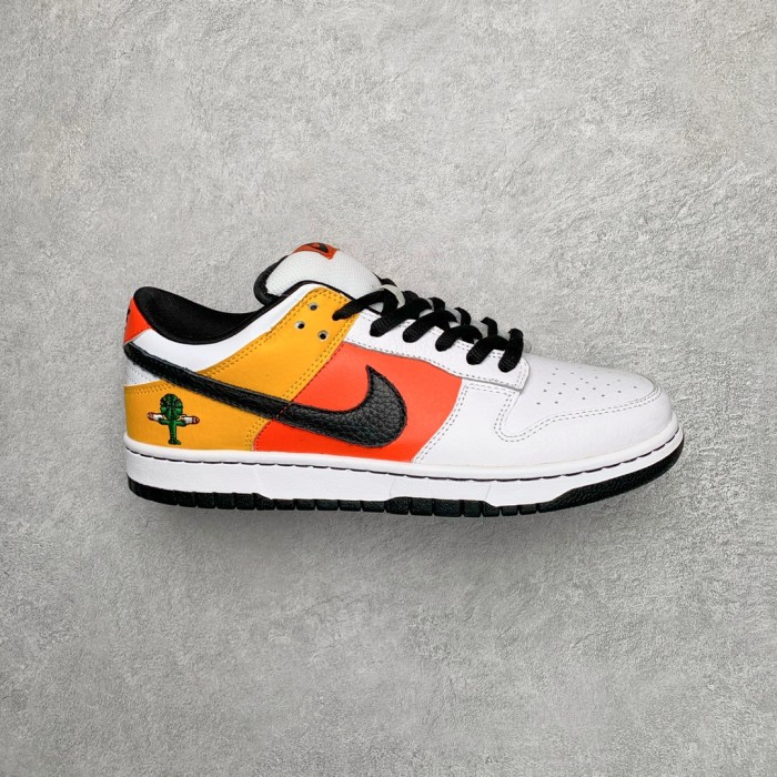 Nike Dunk SB Low Raygun Home