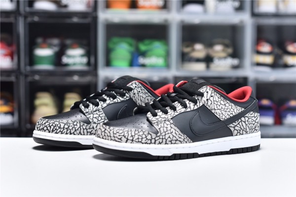 Nike Dunk SB Low Supreme Black Cement