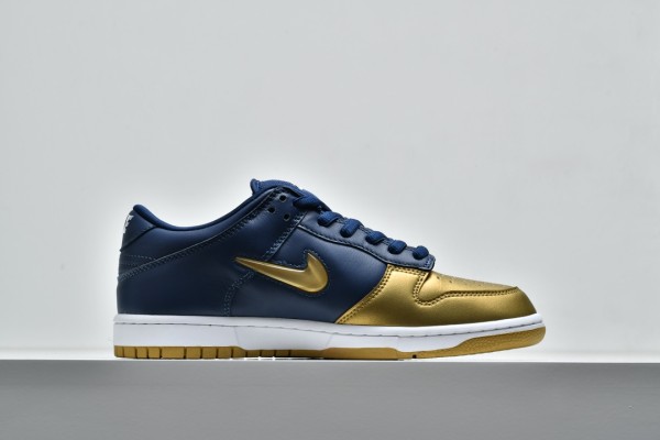 Nike Dunk SB Low Supreme Jewel Swoosh Gold