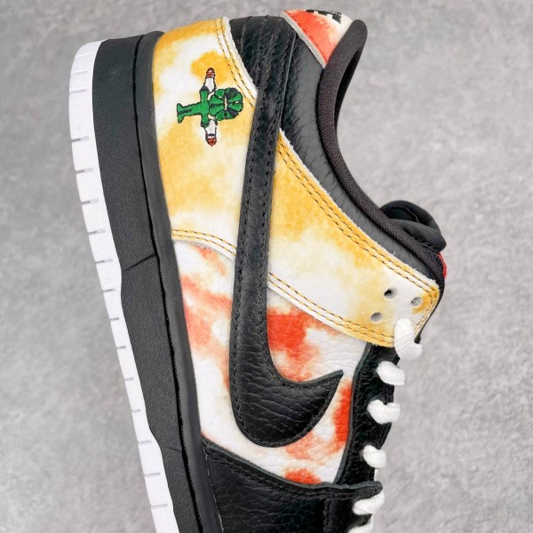 Nike Dunk SB Low Raygun Tie-Dye Black