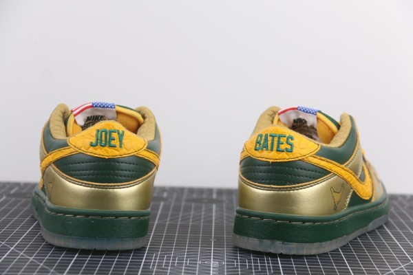 Nike Dunk SB Low Doernbecher