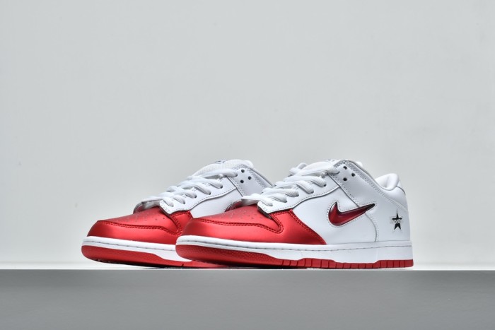 Nike Dunk SB Low Supreme Jewel Swoosh Red