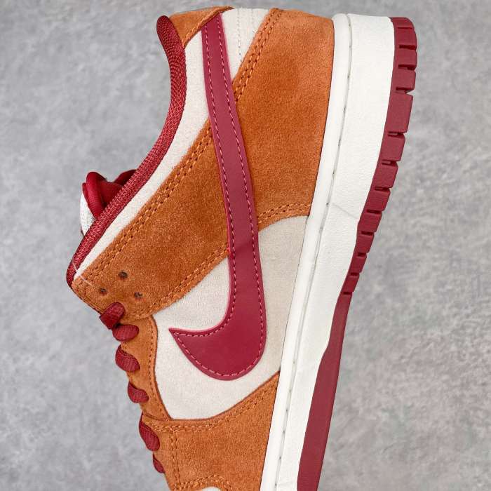 Nike SB Dunk Low Pro Dark Russet Cedar