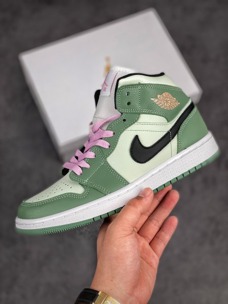 Jordan 1 Mid Dutch Green (W)