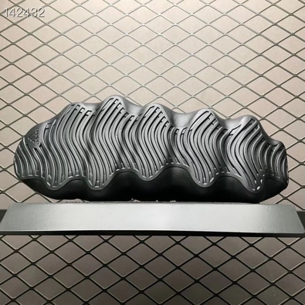 adidas Yeezy 450 Utility Black