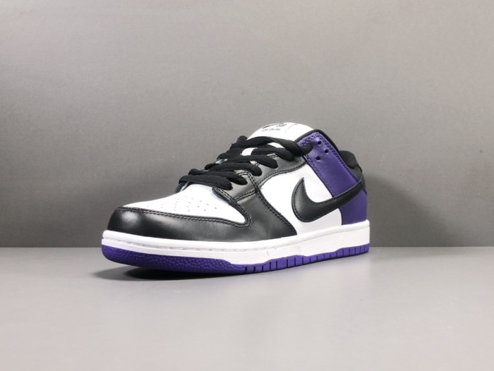 Nike Dunk SB Low Court Purple