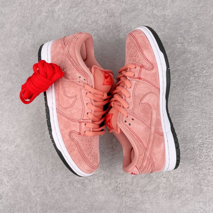 Nike Dunk SB Low Pink Pig