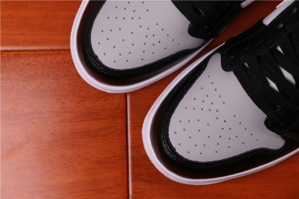 Jordan 1 Low Black White Grey