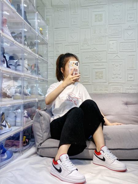 Jordan 1 Low White University Red Black