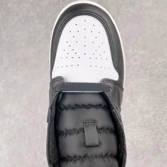 Jordan 1 Mid White Black Light Arctic Pink