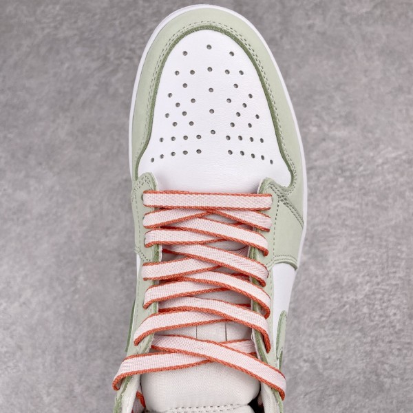 Jordan 1 Retro High OG Seafoam (W)