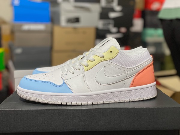 Jordan 1 Low To My First Coach