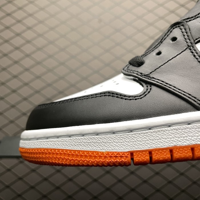 Jordan 1 Retro High Electro Orange