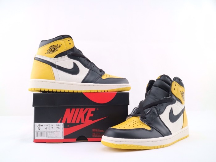Jordan 1 Mid Yellow Toe Black