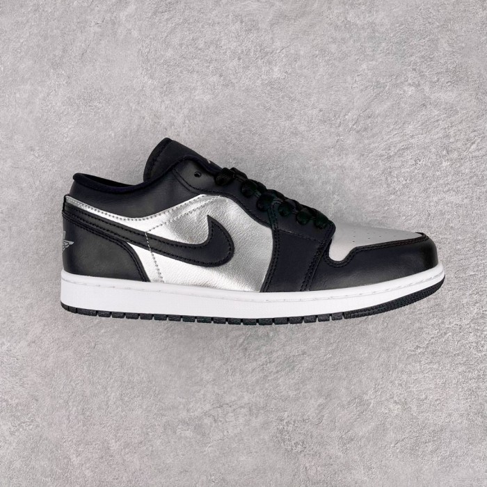 Jordan 1 Low SE Black Metallic Silver