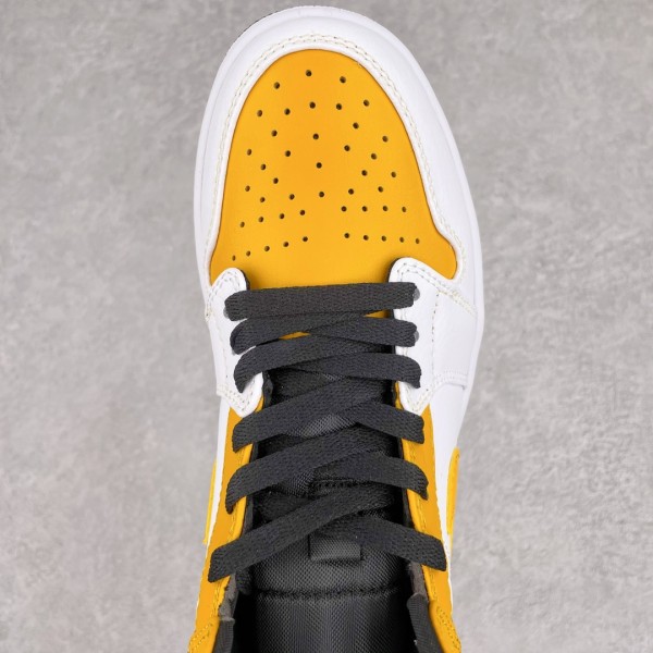 Jordan 1 Mid University Gold