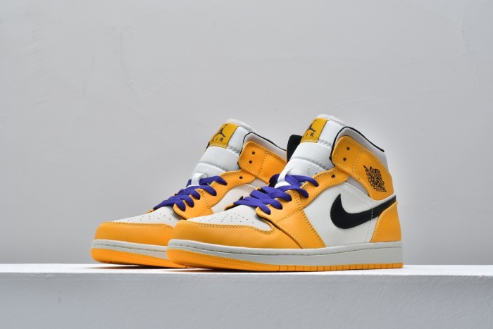 Jordan 1 Mid SE Lakers