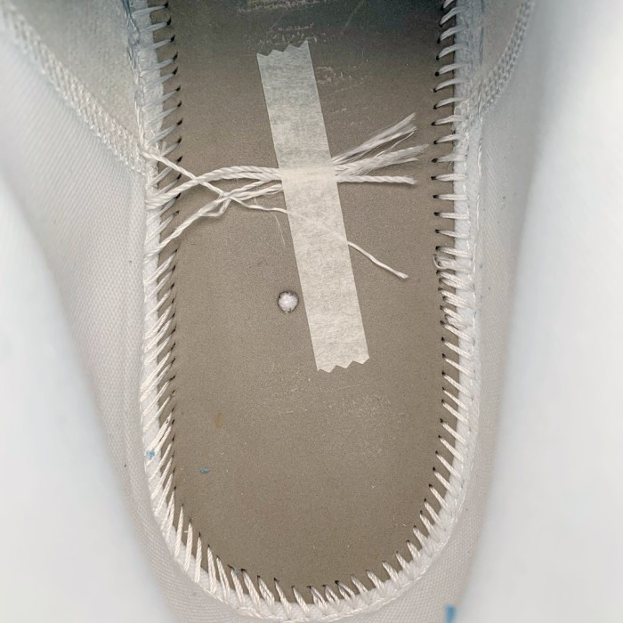 Jordan 1 Mid Triple White