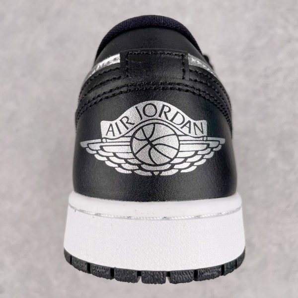 Jordan 1 Low SE Black Metallic Silver