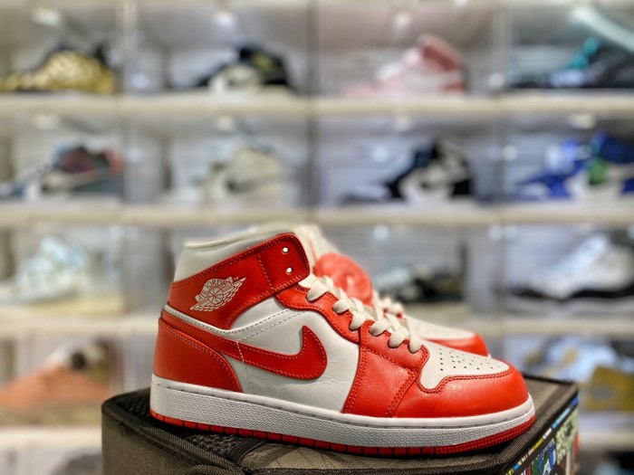 Jordan 1 Mid Syracuse (W)