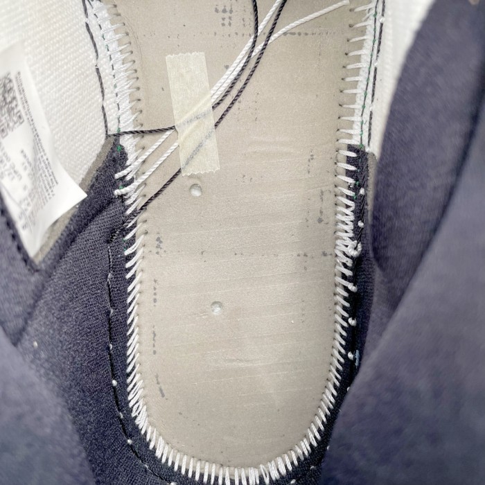 Jordan 1 Retro High Light Smoke Grey