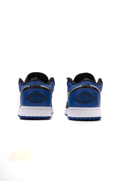 Jordan 1 Low Royal Toe