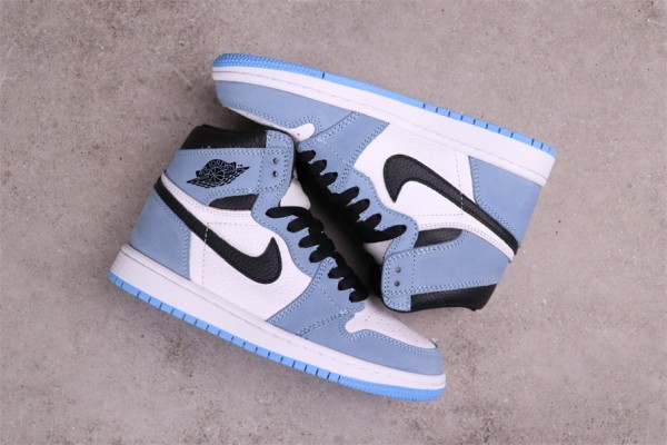 Jordan 1 Retro High White University Blue Black