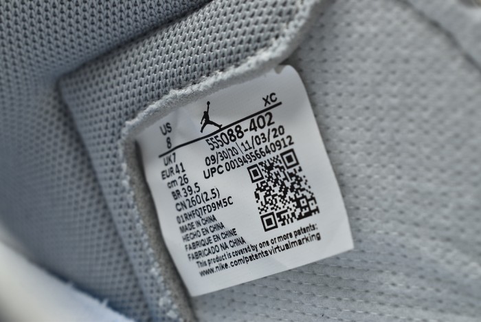 Jordan 1 Retro High Hyper Royal Smoke Grey