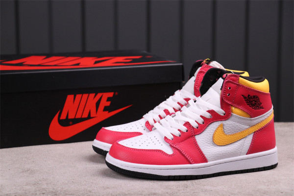 Jordan 1 Retro High OG Light Fusion Red