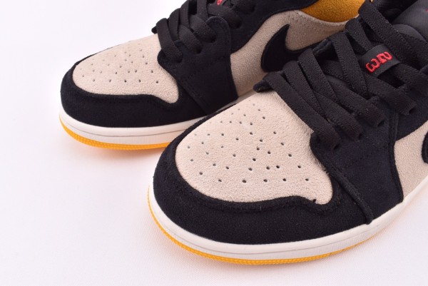 Jordan 1 Low Sail University Gold Black