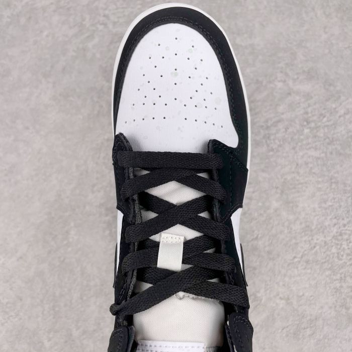 Jordan 1 Mid White Black Teal Tint