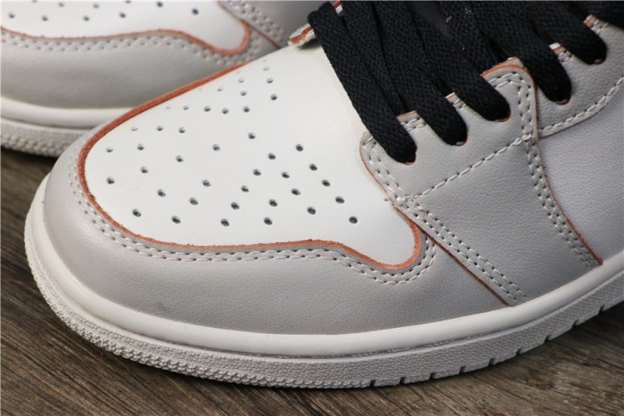 Jordan 1 Retro High OG Defiant SB NYC to Paris