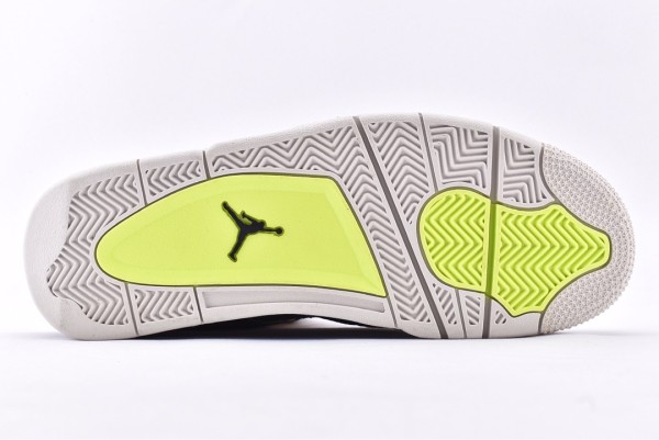 Jordan 4 Retro Silt Red Splatter