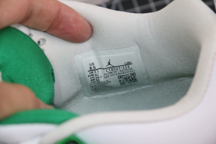 Jordan 4 Retro Metallic Green