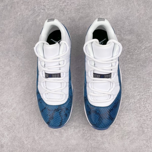 Jordan 11 Retro Low Snake Navy (2019)
