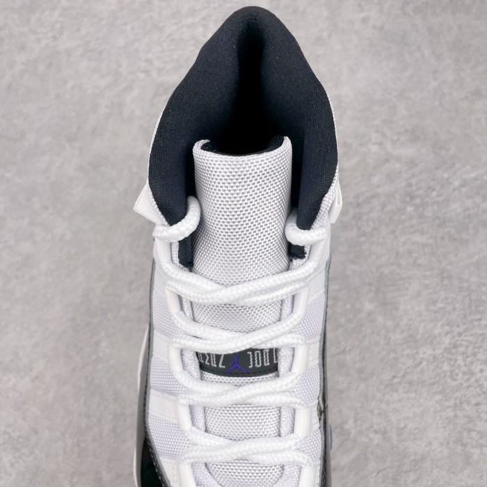 Jordan 11 Retro Concord (2018)