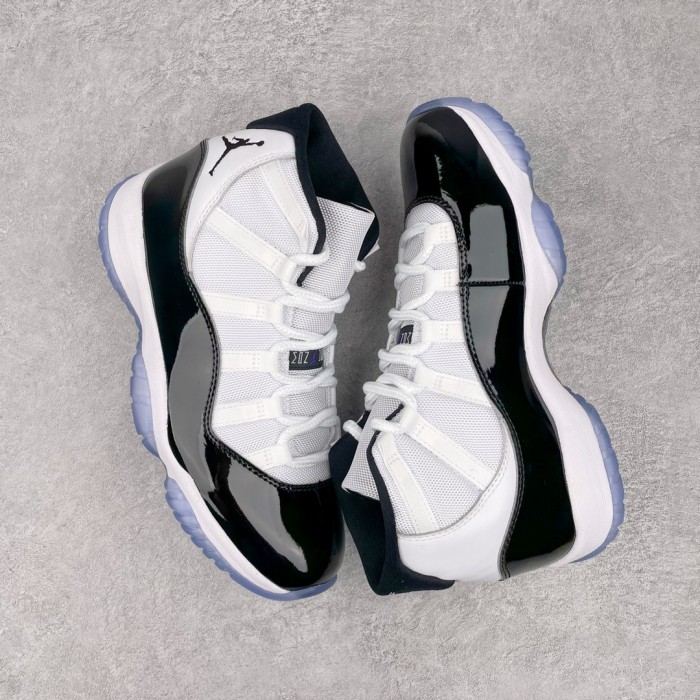 Jordan 11 Retro Concord (2018)
