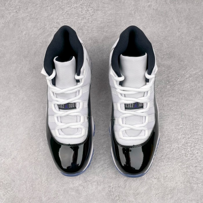 Jordan 11 Retro Concord (2018)