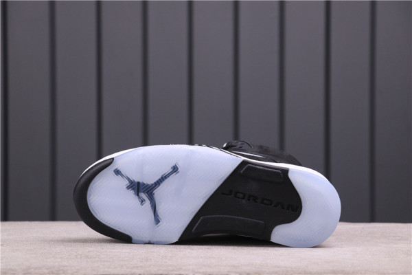 Jordan 5 Retro Moonlight