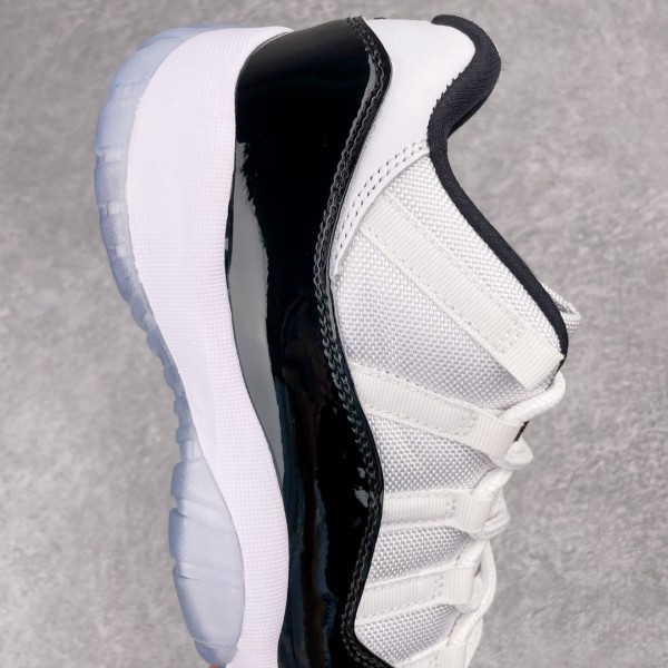 Jordan 11 Retro Low Concord